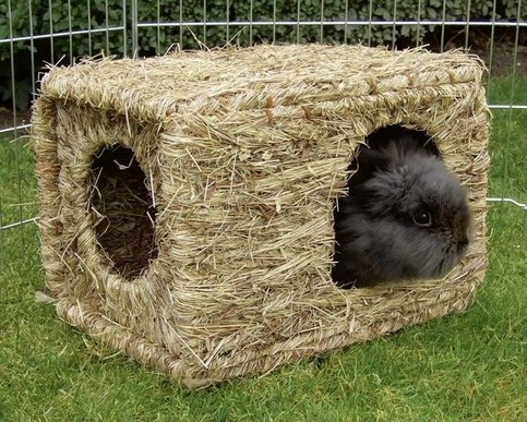 Domek pro králíky z trávy XL, 37x30x28cm