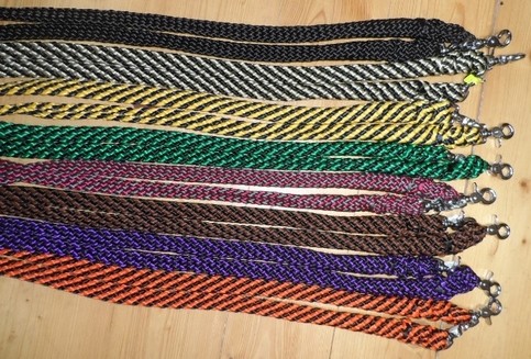 Otěže nylonové propletené BOSNAY zlatá/černá
